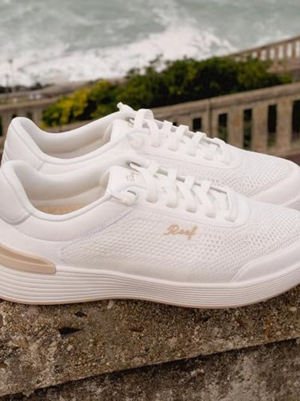 REEF Womens Shoes, Shoreline Palisades (Womens 7.5)